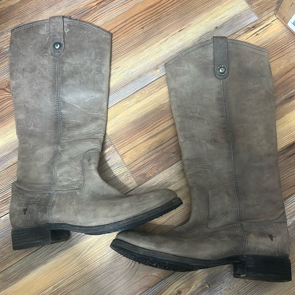 Frye Melissa Button boots